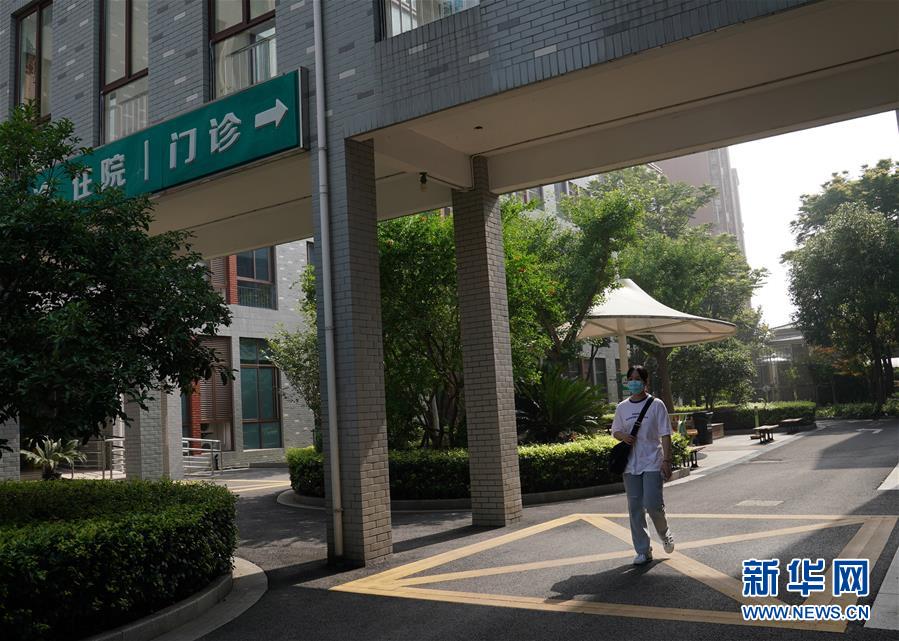 与校园说再见 去基层发光热