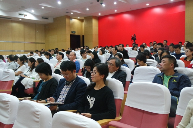 中国人口新建议_中国人口大迁移2亿新城镇人口流向这19城市群(3)